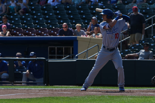 Cody Bellinger at bat (29484112185)